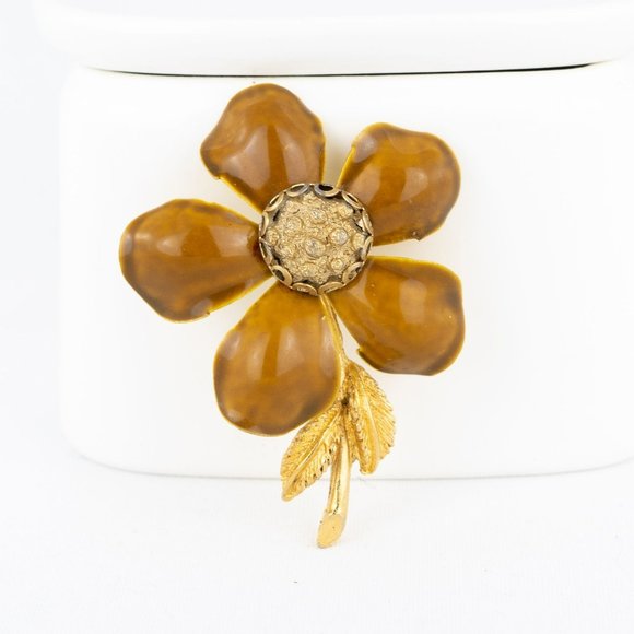 Vintage Flower Brooch Mustard Yellow Brown Gold Tone Metal Stem Leaves Brooch - Picture 1 of 6